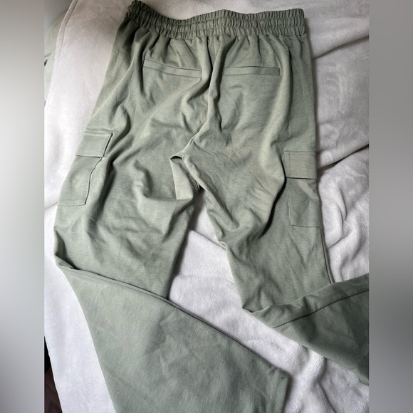 B. Young Comfy Cargo Pants - Picture 3 of 7